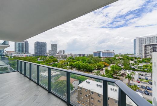 Komplex apartman Miami, Miami-Dade County