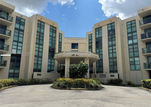 Residential complexes in Miami, Miami-Dade