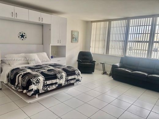 Complesso residenziale a Miami Beach, Miami-Dade County