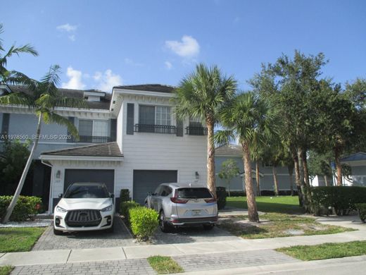 Townhouse in Lauderhill, Broward County