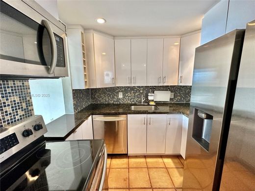 Complesso residenziale a North Miami, Miami-Dade County