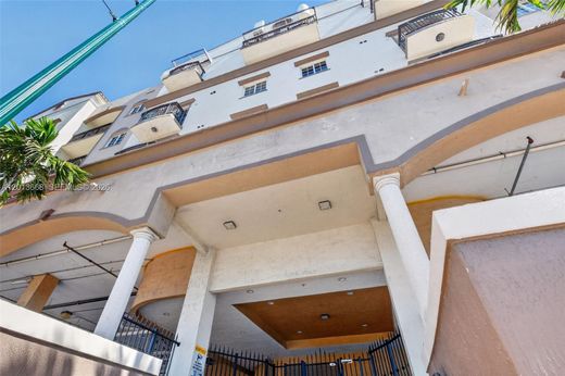 Residential complexes in Miami, Miami-Dade