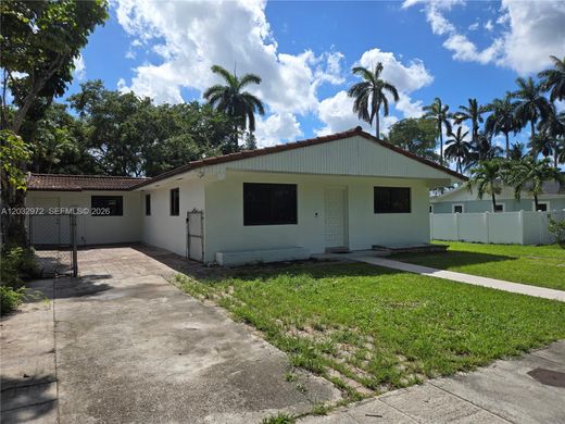 Вилла, North Miami, Miami-Dade County