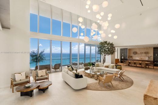 Residential complexes in Sunny Isles Beach, Miami-Dade