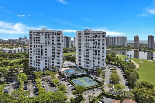 Residential complexes in Aventura, Miami-Dade