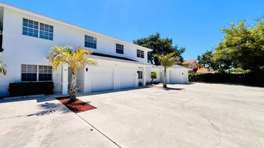 Townhouse in Wellington, Palm Beach