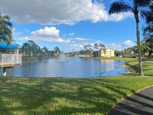 Wohnkomplexe in Greenacres City, Palm Beach County