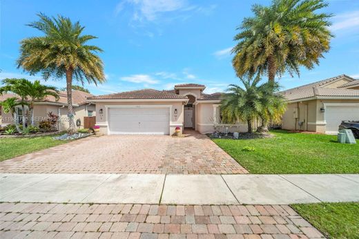 Villa in Pembroke Pines, Broward County