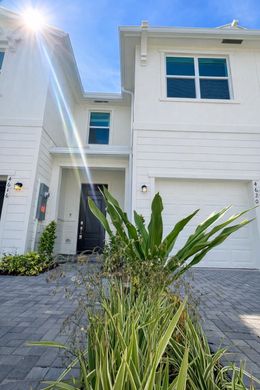 Townhouse in Lake Worth, Palm Beach