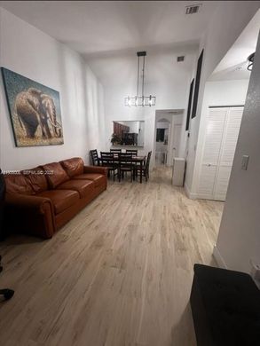 콘도미니엄 / Cutler Bay, Miami-Dade County