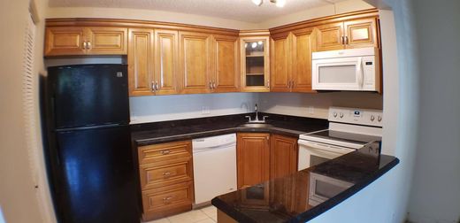 Wohnkomplexe in West Palm Beach, Palm Beach County