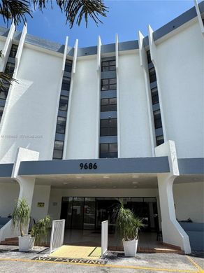 Residential complexes in Miami, Miami-Dade