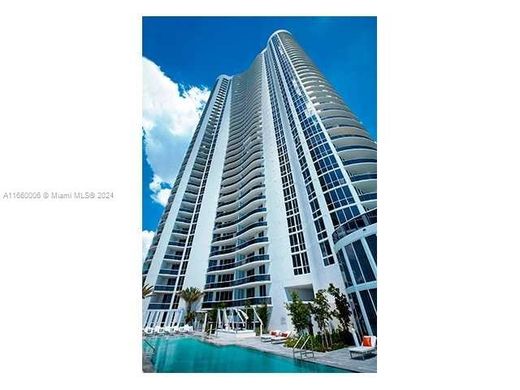 Complesso residenziale a Sunny Isles Beach, Miami-Dade County