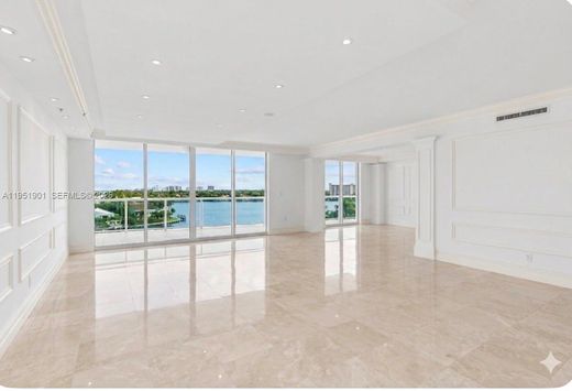 Residential complexes in Aventura, Miami-Dade