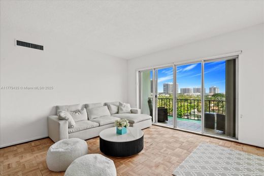 Appartementencomplex in Bay Harbor Islands, Miami-Dade County