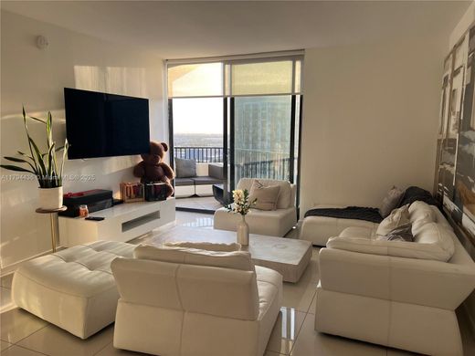 مجمع شقق ﻓﻲ Doral, Miami-Dade County