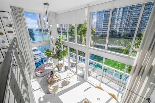 Complesso residenziale a Miami, Miami-Dade County