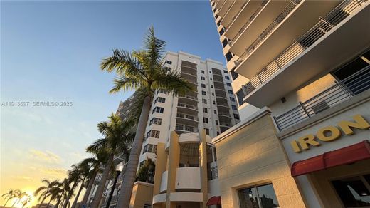 Kamienica w Hollywood, Broward County