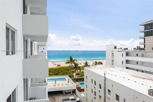 Жилой комплекс, Майами-Бич, Miami-Dade County