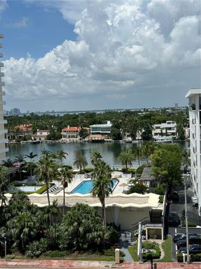 Complesso residenziale a Miami Beach, Miami-Dade County