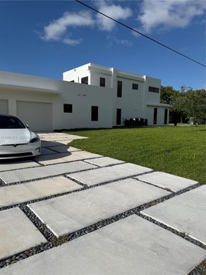 Willa w Pinecrest, Miami-Dade County