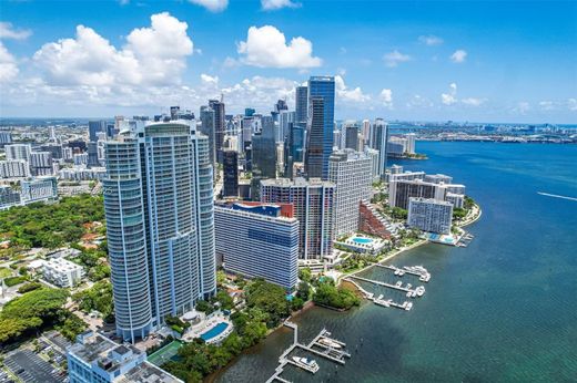 ‏בניין ב  מיאמי, Miami-Dade County