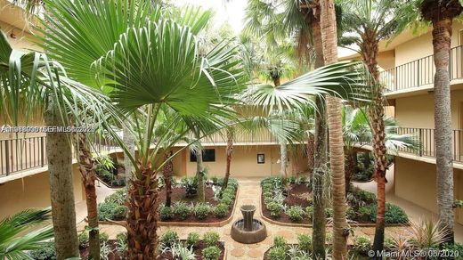 Residential complexes in Miami, Miami-Dade