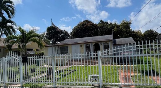 Villa in Miami, Miami-Dade
