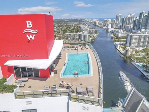 Complexes résidentiels à Hallandale Beach, Comté de Broward