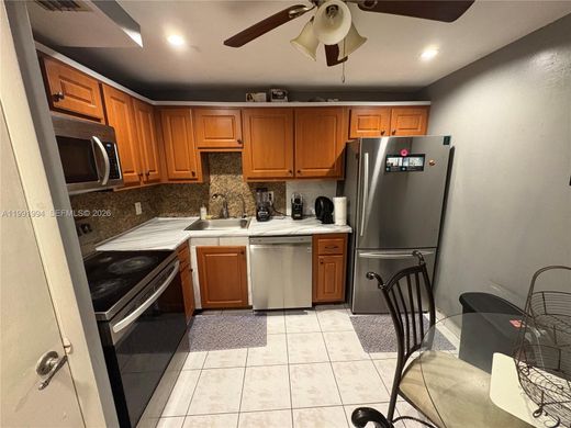 Komplex apartman Lauderhill, Broward County