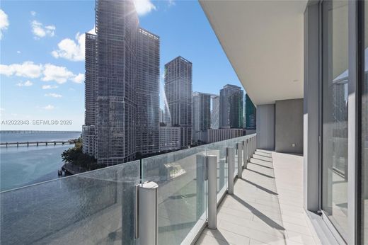 Kamienica w Miami, Miami-Dade County