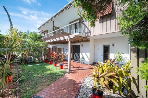 Townhouse in Hialeah, Miami-Dade