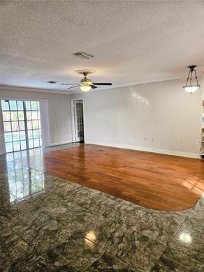 Villa in North Lauderdale, Broward County