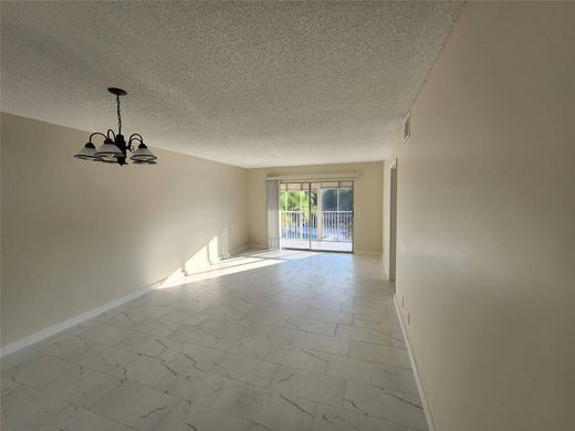 Complesso residenziale a West Hollywood, Broward County