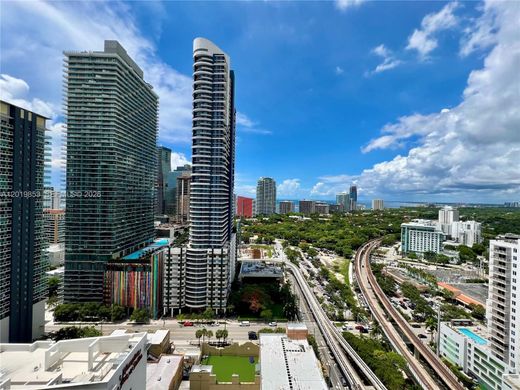 Complexes résidentiels à Miami, Comté de Miami-Dade