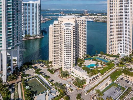 Residential complexes in Miami, Miami-Dade