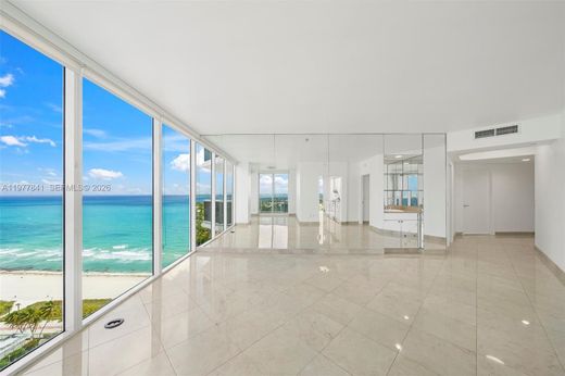 Complesso residenziale a Miami Beach, Miami-Dade County