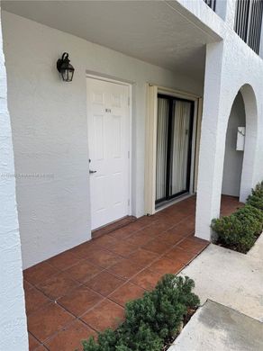 Complesso residenziale a Hialeah, Miami-Dade County