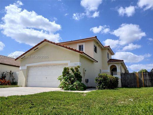 Willa w Hialeah, Miami-Dade County