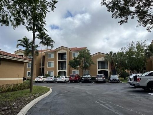 Complexes résidentiels à Tamarac, Comté de Broward