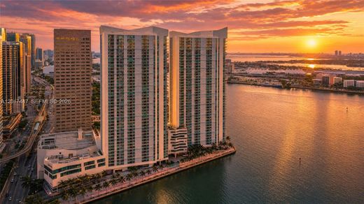 Complesso residenziale a Miami, Miami-Dade County