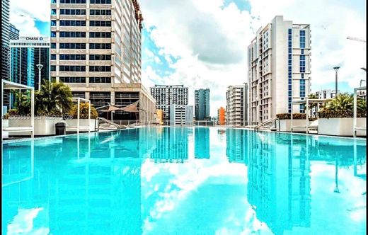 Residential complexes in Miami, Miami-Dade