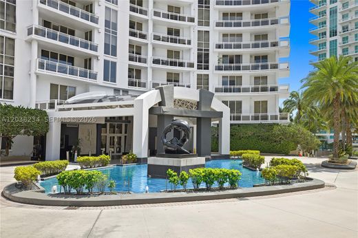 Residential complexes in Miami, Miami-Dade