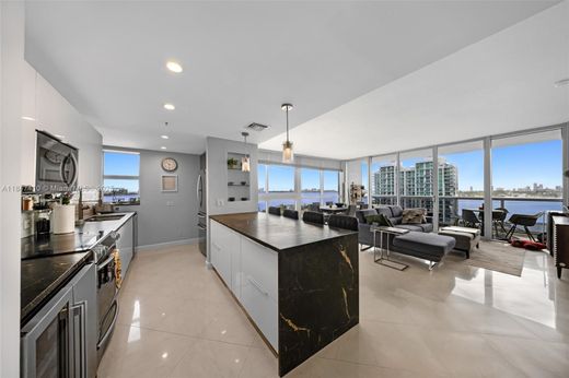 Komplex apartman North Bay Village, Miami-Dade County