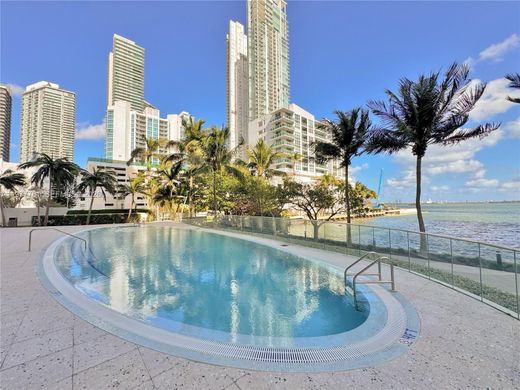 Komplex apartman Miami, Miami-Dade County