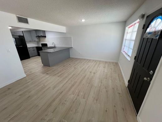 Жилой комплекс, Мирамар, Broward County