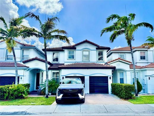 Villa in Doral, Miami-Dade