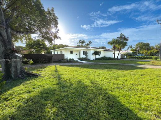 Villa in Miami Shores, Miami-Dade County