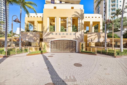 Residential complexes in Sunny Isles Beach, Miami-Dade