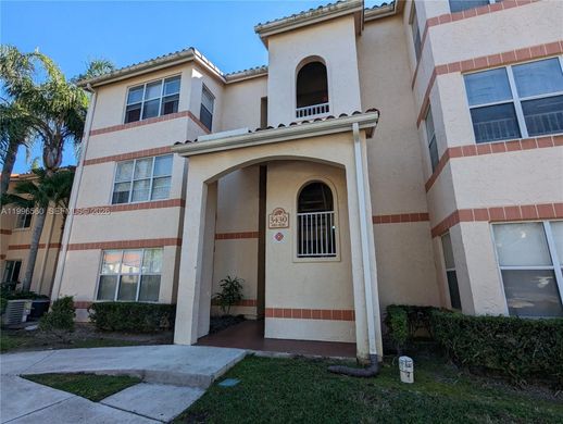 Wohnkomplexe in Margate, Broward County